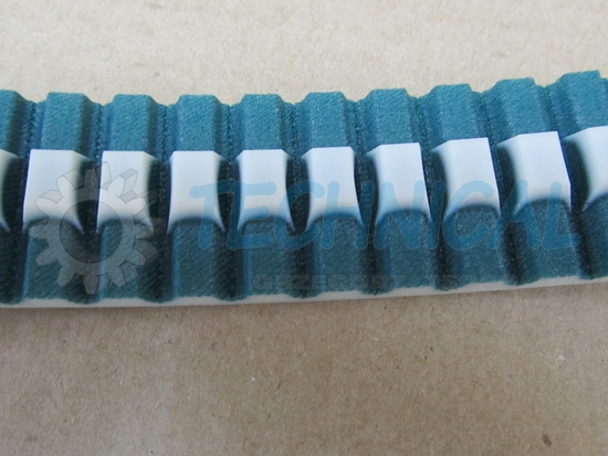 Pas zębaty z klinem prowadzącym, linki stalowe